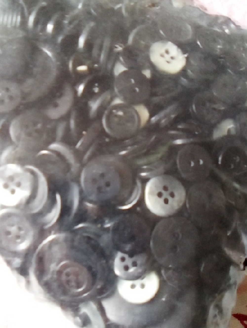 5 Lbs Bulk Bag Black Sewing Buttons
